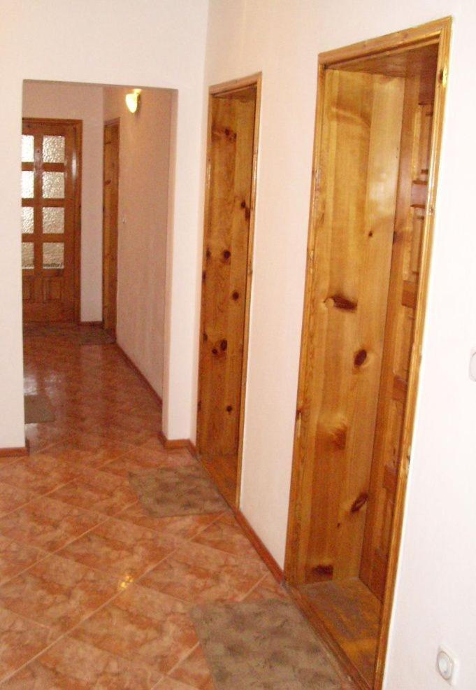 Guest House Villa Katty Balcic Exterior foto