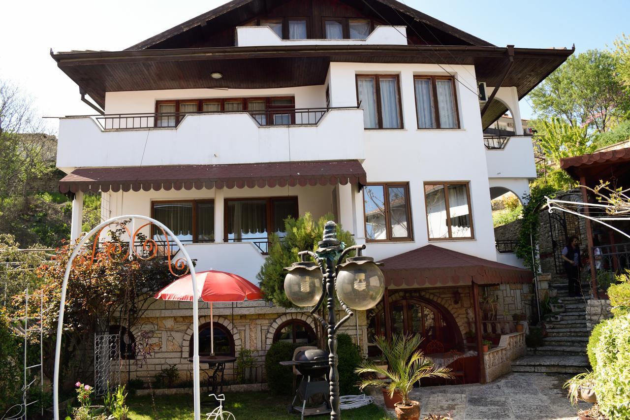 Guest House Villa Katty Balcic Exterior foto