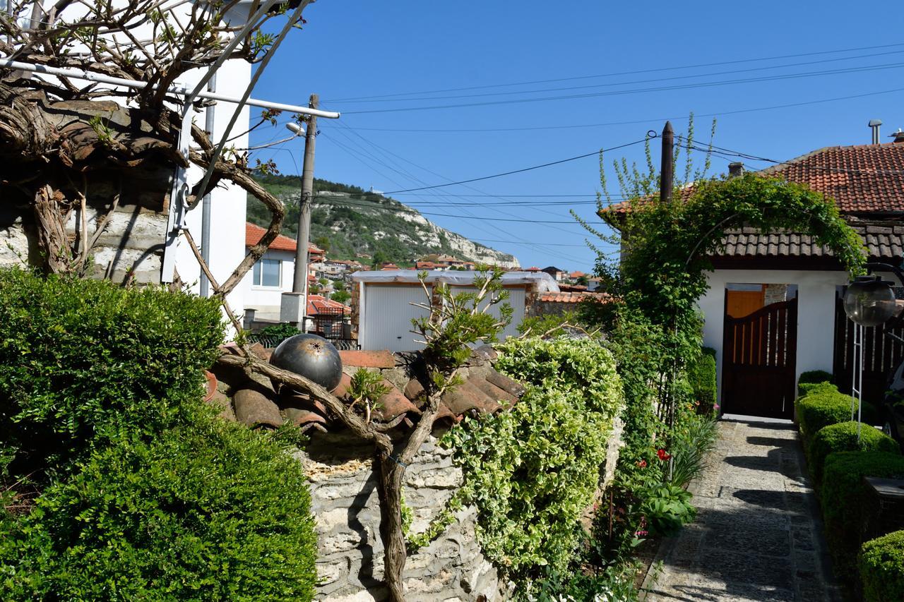 Guest House Villa Katty Balcic Exterior foto