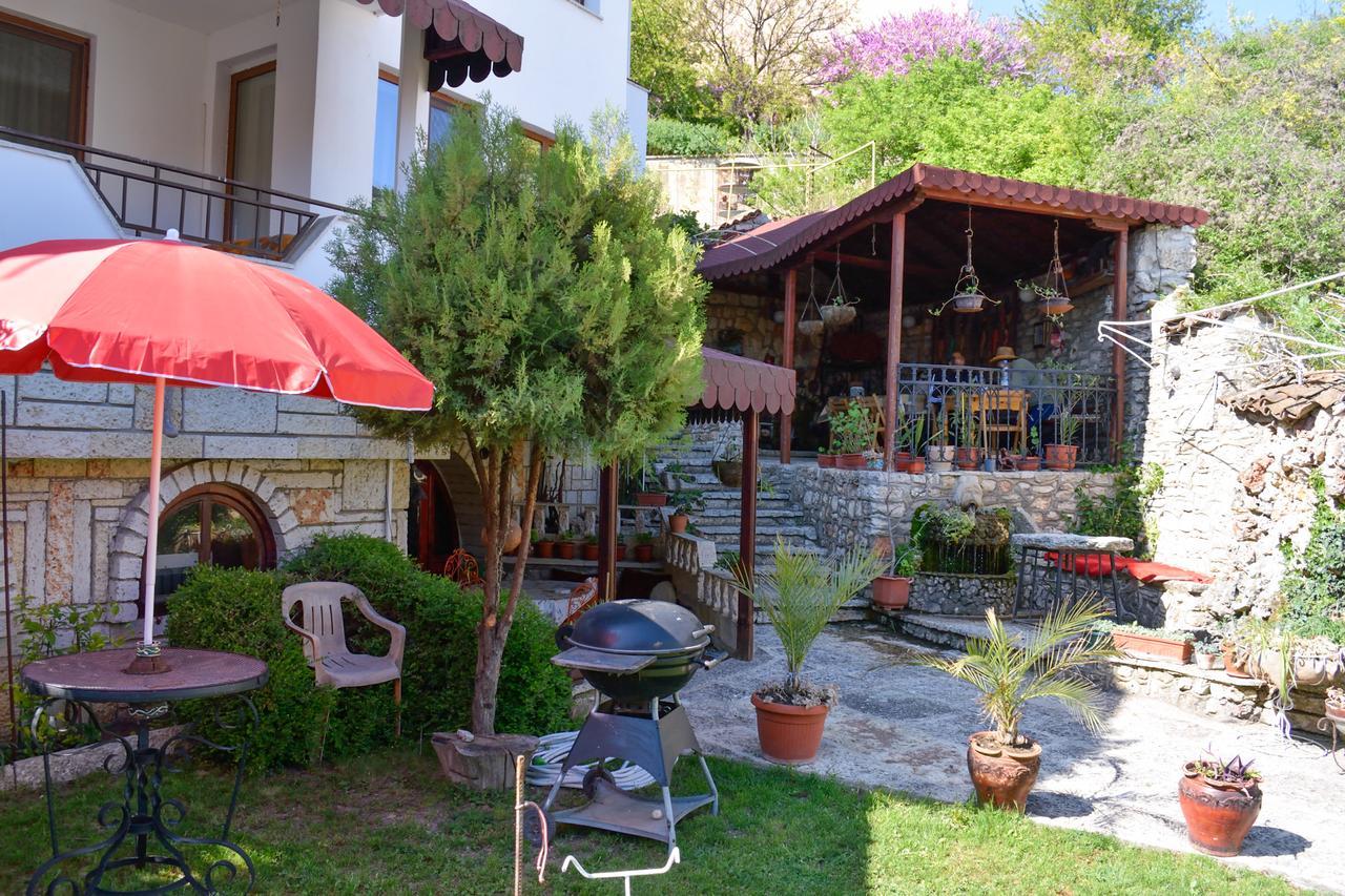 Guest House Villa Katty Balcic Exterior foto